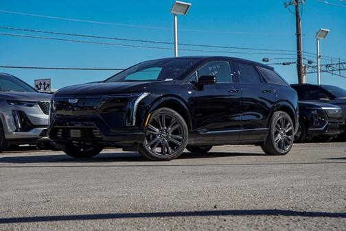 2026 Cadillac OPTIQ Premium Sport