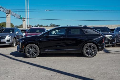 2026 Cadillac OPTIQ Premium Sport