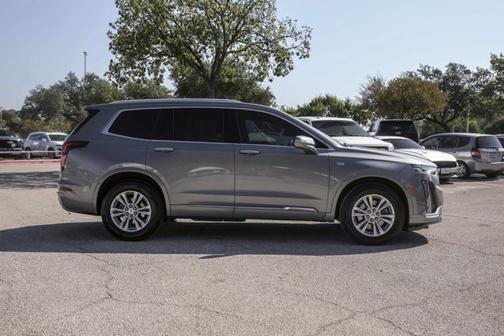 2023 Cadillac XT6 FWD Luxury