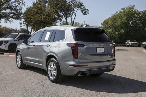 2023 Cadillac XT6 FWD Luxury