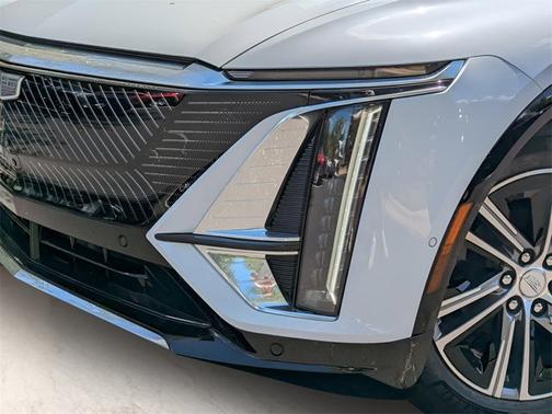 2026 Cadillac LYRIQ Premium Luxury