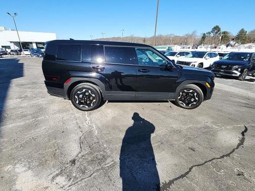 2025 Hyundai SANTA FE SE