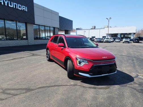 Runway Red 2023 Kia Niro Touring