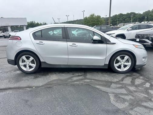 2015 Chevrolet Volt Base