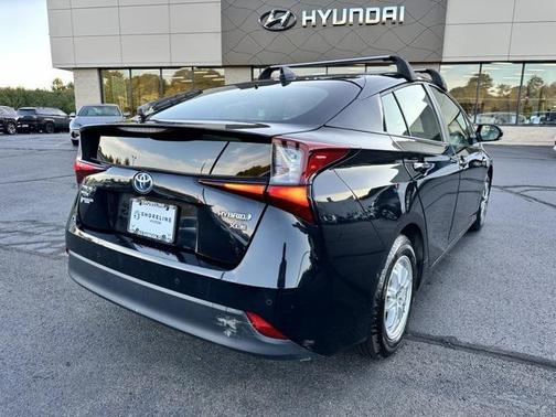 2020 Toyota Prius XLE