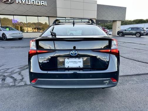 2020 Toyota Prius XLE