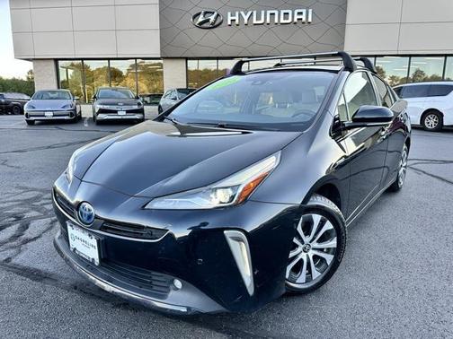2020 Toyota Prius XLE