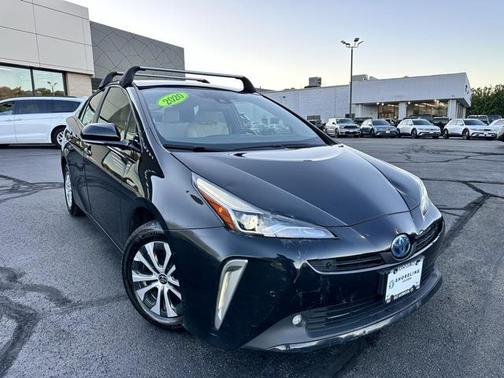 2020 Toyota Prius XLE