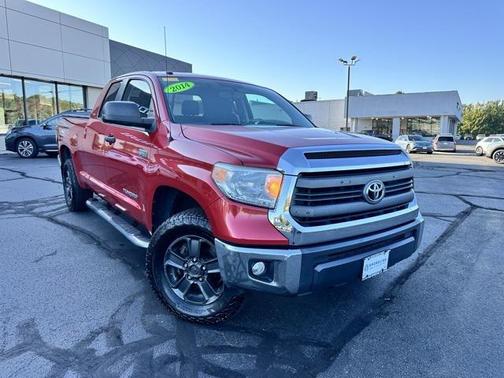 2014 Toyota Tundra SR5