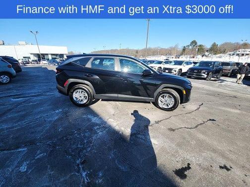 2026 Hyundai TUCSON SE