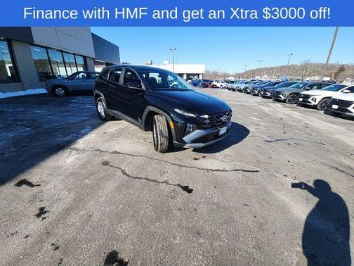 2026 Hyundai TUCSON SE