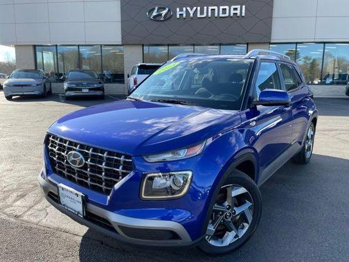 2023 Hyundai VENUE SEL