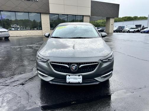 2018 Buick Regal Sportback Essence