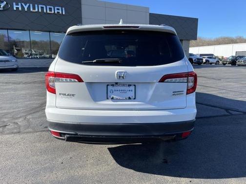 2022 Honda Pilot AWD Special Edition