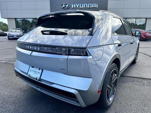 2025 Hyundai IONIQ 5 Limited