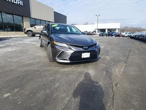 2024 Toyota Camry LE
