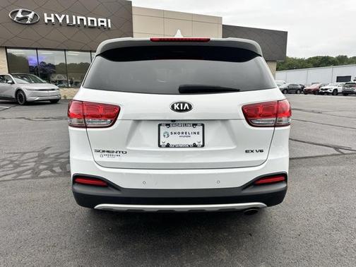 2018 Kia Sorento EX