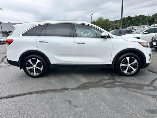 2018 Kia Sorento EX