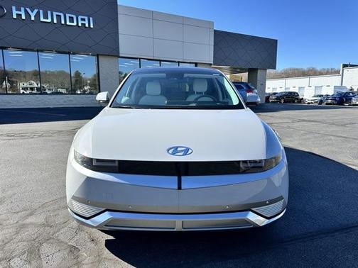 2024 Hyundai IONIQ 5 Limited