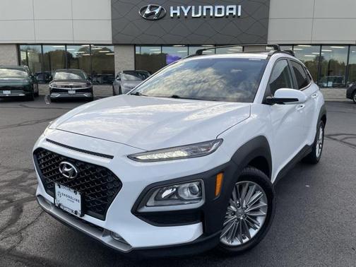2021 Hyundai KONA SEL Plus