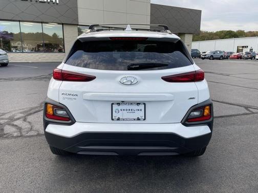 2021 Hyundai KONA SEL Plus