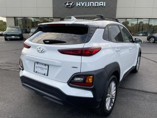 2021 Hyundai KONA SEL Plus