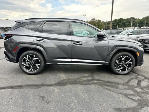 2025 Hyundai TUCSON Hybrid N Line