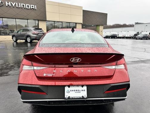 2025 Hyundai ELANTRA Sport