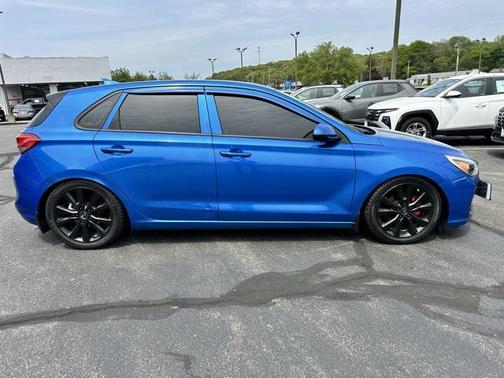 2018 Hyundai Elantra GT Base