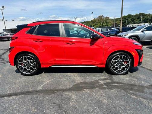 2022 Hyundai Kona N Base