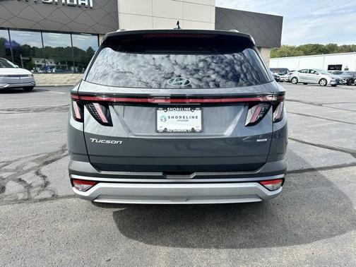 2026 Hyundai TUCSON SEL Convenience