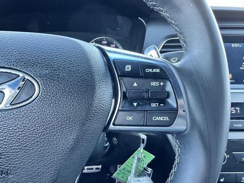 2017 Hyundai SONATA Sport 2.0T