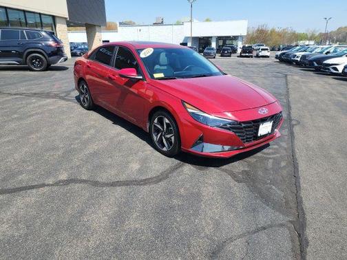 Scarlet Red Pearl 2023 Hyundai ELANTRA Limited