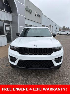 2024 Jeep Grand Cherokee Altitude