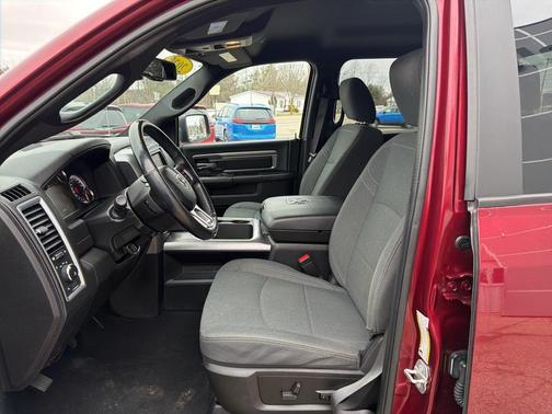 2021 RAM 1500 Classic SLT