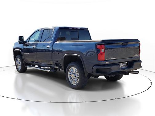 2022 Chevrolet Silverado 2500 High Country