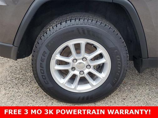 2019 Jeep Grand Cherokee Laredo