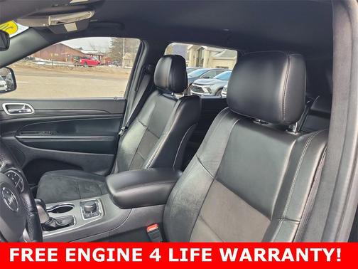 2022 Jeep Grand Cherokee Laredo