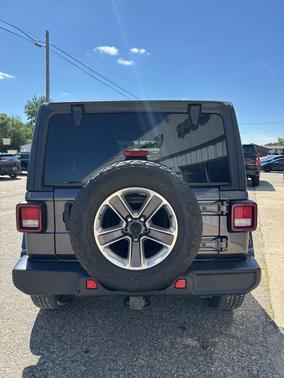 2021 Jeep Wrangler Unlimited Sahara