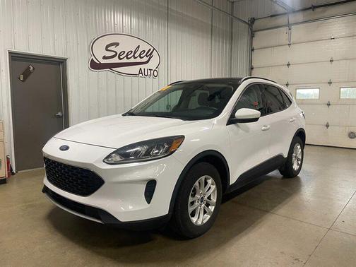 Oxford White 2020 Ford Escape SE