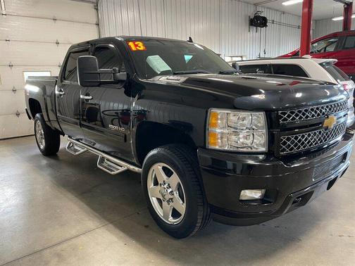 Black 2013 Chevrolet Silverado 2500 LT