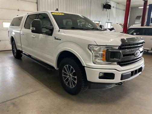 Oxford White 2019 Ford F-150 XLT