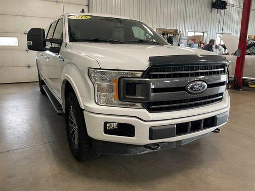 Oxford White 2019 Ford F-150 XLT