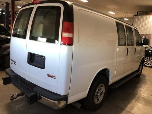 2016 GMC Savana 2500 Work Van
