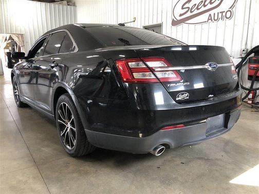 2015 Ford Taurus Limited