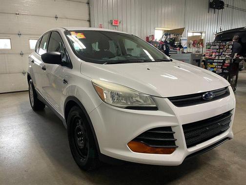 2016 Ford Escape S