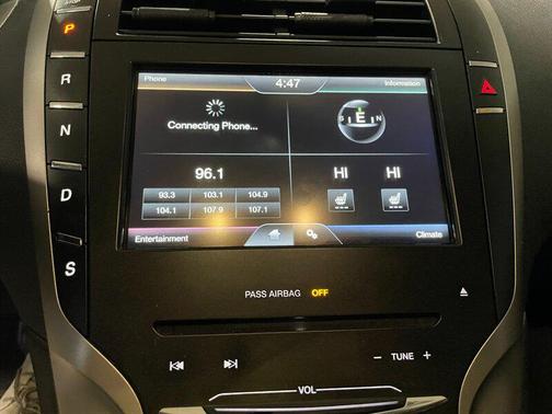 2013 Lincoln MKZ Base