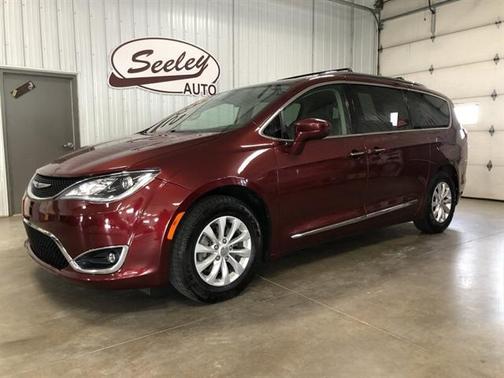 2019 Chrysler Pacifica Touring L