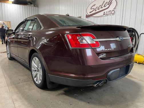 2010 Ford Taurus Limited