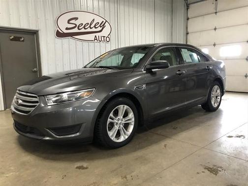 2015 Ford Taurus SE